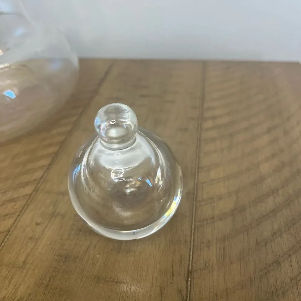 Clear Ribbed Glass Carafe Decanter With Solid Glass Stopper